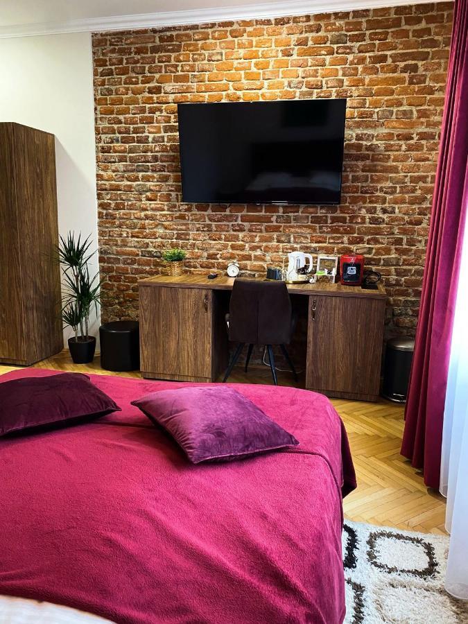 Asha Central Studio Τιμισοάρα Εξωτερικό φωτογραφία